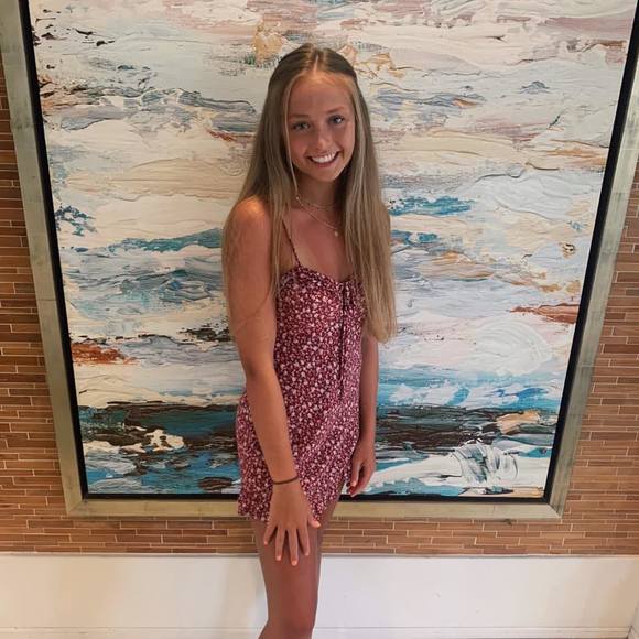 Meet your Posher, Emma - Picture 1 of 1